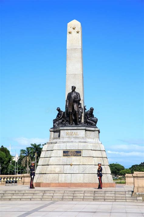 Dr. Jose Rizal Monument unveiling Piazza Manila .